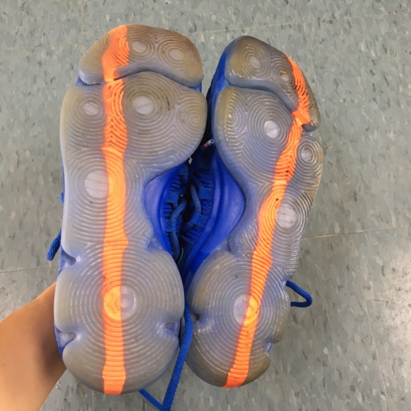 Nike Zoom KD 10 City Sneaker Sz 10.5 - Picture 6 of 6